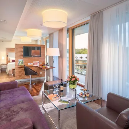 Hotell Dorint Thermenhotel